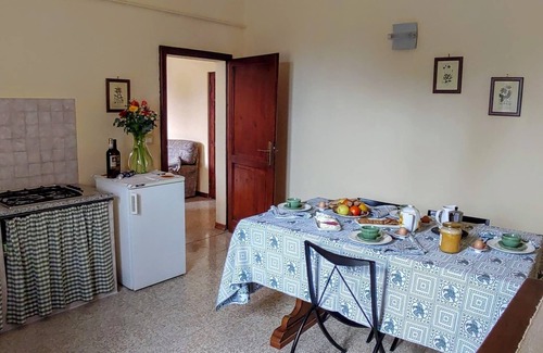 Ramazzano Apartment | Pet-Friendly Belvilla by OYO: Ideal Family Getaway