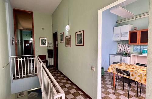 Scillichenti House | Group-Friendly Holiday Home in Acireale with Breakfast