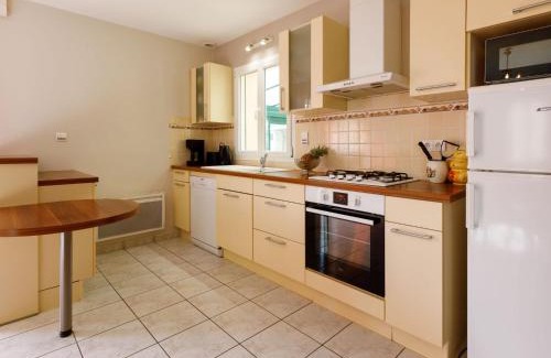 La Bernerie-en-Retz House | Holiday Home L'Evasion Bernerienne by Interhome