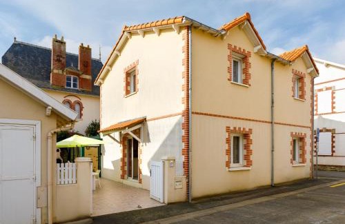 La Bernerie-en-Retz House | Holiday Home L'Evasion Bernerienne by Interhome