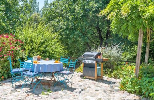 Abbazia House | Guest Rated 10/10 - Holiday Home Svyntha with Family Amenities