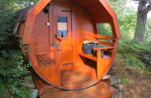 Balestrand House | Comfortable Holiday Home Franz - FJS111 with Family Perks