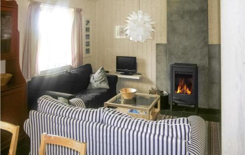 Sor-Fron House | Beautiful Mountain View Home in Gl - Family Friendly Stay