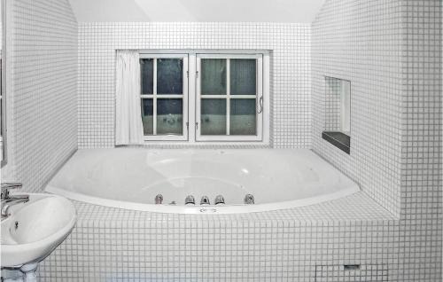 Sor-Fron House | Inviting Home in Gl with Sauna and Family-Friendly Perks