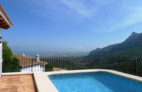 Monte Pego House | Family-Friendly Holiday Home Gabi with Pool - 9.5/10 Rated