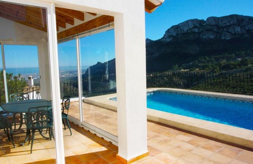 Monte Pego House | Family-Friendly Holiday Home Gabi with Pool - 9.5/10 Rated