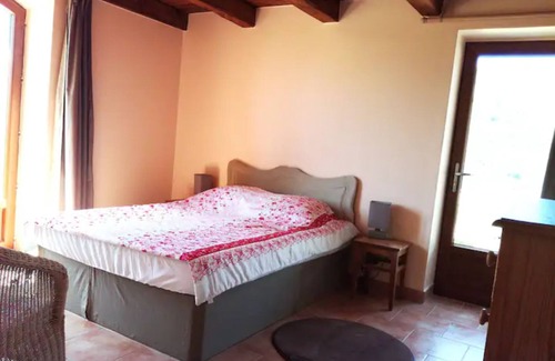 Malbosc House | Elegant Holiday Home 'Gite Des Retrouvailles' with Pool