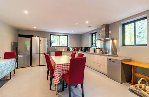 Vitrac House | Holiday Home 'Gite l'Ecurie de l'Etrier' with Private Terrace and Balcony