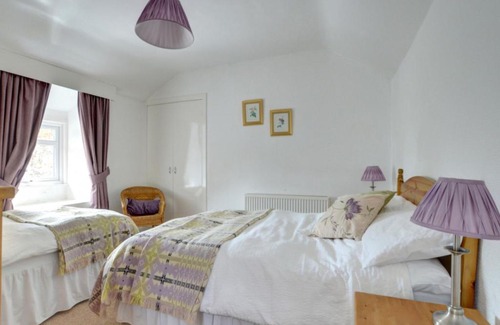 Porthmadog House | Cozy Glaslyn Cottage: Family-Friendly Retreat Awaits