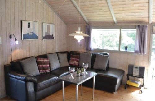 Grærup Strand House | Cozy Home in Oksbl with Sauna and Family-Friendly Perks