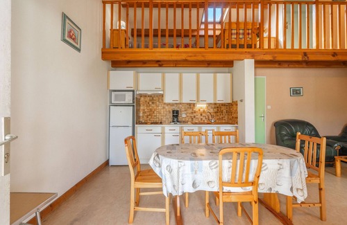 La Palmyre House | Inviting Holiday Home 'Grande Maison Les Mouettes' Getaway