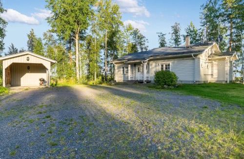 Hiukkajoki House | Pet-Friendly Holiday Home Haapaniemi Ideal for Families