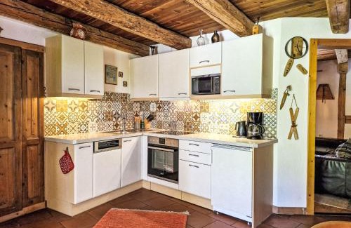 Prutz House | Pet-Friendly Holiday Home Hackenschmiede with 9.3 Rating