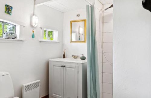 Akirkeby House | Cozy Holiday Home Hansen - Close to the Sea in Bornholm