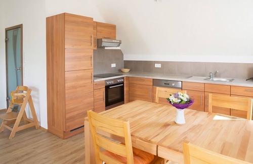 Hohenbodman House | Cozy Holiday Home with Garden, Balcony & Wi-Fi Awaiting You
