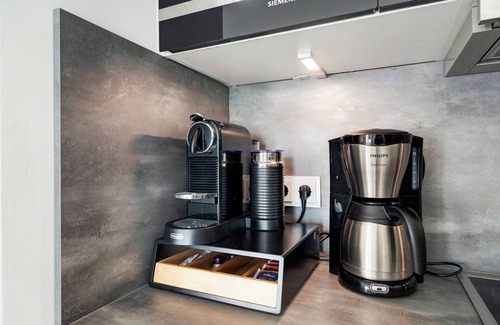 Tossens House | Holiday Home 'Haus Wera' with Private Terrace and Wi-Fi