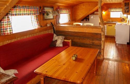 Askvoll House | Cozy Oceanfront Holiday Home Havsblikk - Rated 9/10!