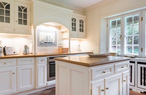 Kampen Apartment | Oceanfront Holiday Home Heideweg - Family-Friendly Getaway