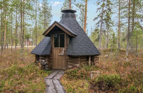 Lampivaara House | Pet-Friendly Retreat at Holiday Home Henkari by Interhome