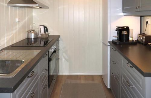 Hordaland House | Family-Friendly Holiday Home Hjartnesvika - FJH662