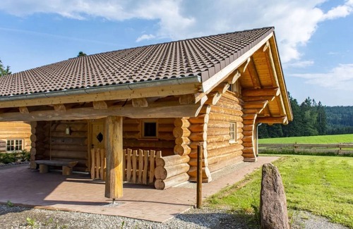 Glatten House | Experience 'Blockhaus Almhütte Hofblick' with Private Garden