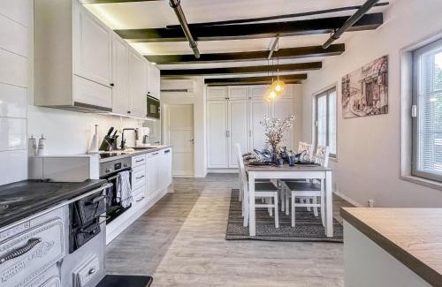 Kustavi House | Holiday Home Holiday pleikilä by Interhome