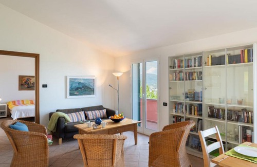 Poggi House | Family-Friendly Retreat at Holiday Home House, Poggi