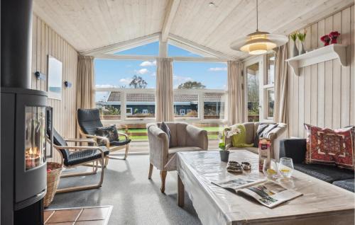 Hejlsminde Strand House | Cozy Retreat in Hejls with Family-Friendly Kitchen