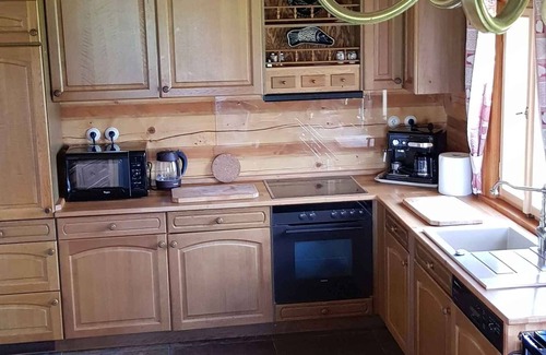Jilove u Drzkova House | Pet-Friendly Holiday Home with Ocean Views & Spa Retreat