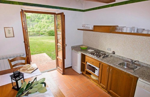 Greve in Chianti House | Pet-Friendly Holiday Home I Lecci with Pool & Top Ratings