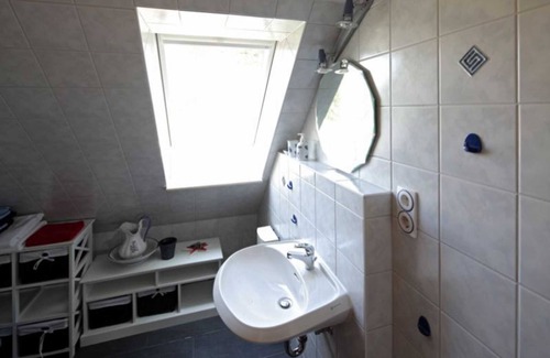 Putbus Apartment | Idyllic Holiday Home I No. 15099 - Family-Friendly Getaway