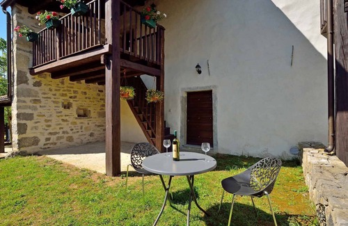 Kotli House | Serene Holiday Home for Nature Lovers with Ocean Views