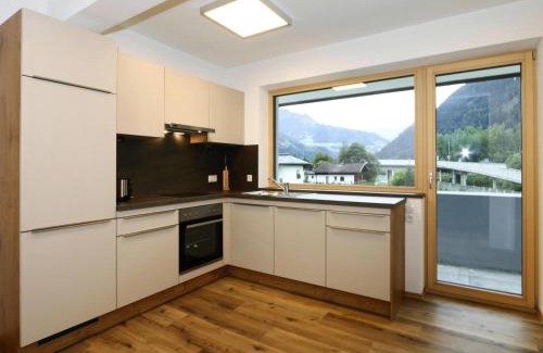 Distelberg Apartment | Ideal Apartment in Aschau by Tennis Court - 10/10 Rated