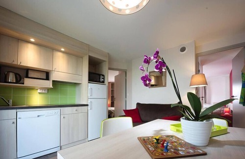 Bleriot-Plage House | Oceanfront Resort in Blériot-Plage for Family Getaways