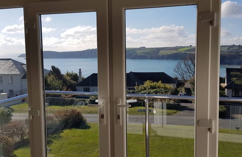 Carlyon Bay House | Seafront Holiday Home in Carlyon Bay with Unique Amenities