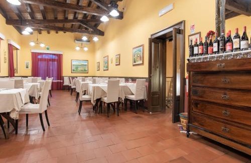 Carlentini House | Relaxing Holiday Home in Carlentini with Pool & Terrace