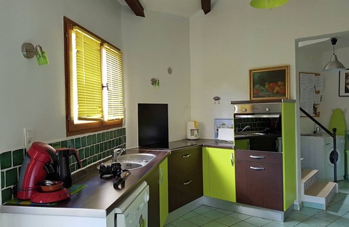 Saint-Bres Villa | Stylish Holiday Home Near St. Brès with Private Pool