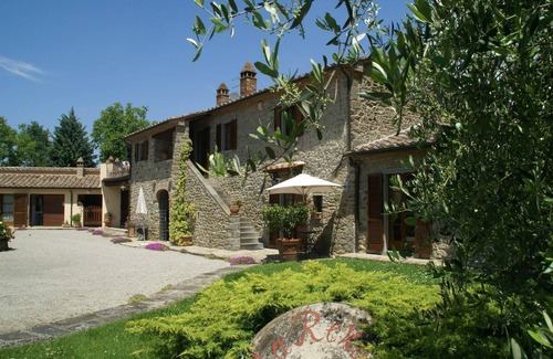 Cortona House | Holiday Home in Cortona with Pool