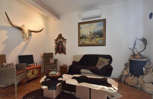 Ladevci House | Idyllic La Evci Holiday Home with Private Pool & Hot Tub