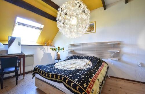 Gannay-sur-Loire House | Nature Retreat: Family & Pet-Friendly Holiday Home