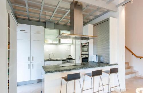 Seillans House | Inviting Holiday Home with Pool and Pet-Friendly Options