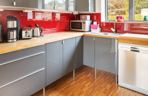 Dolzschen House | Inviting Holiday Home in Freital with Spa and Sauna
