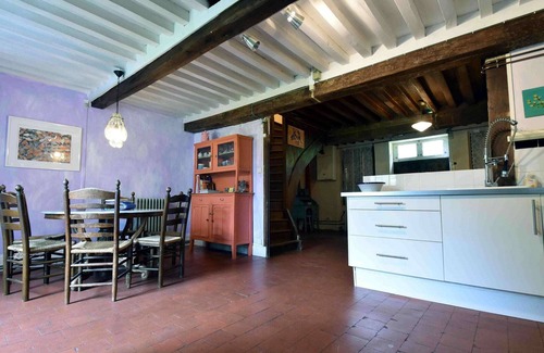 Gacogne House | Bright Holiday Home in Gascony with Garden & Family Amenities