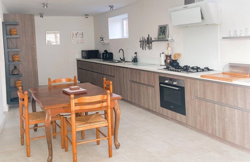 Gavray House | Holiday home in Gavray with garden