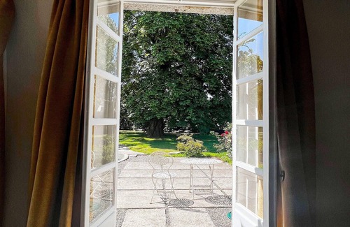 Gavray House | Holiday home in Gavray with garden