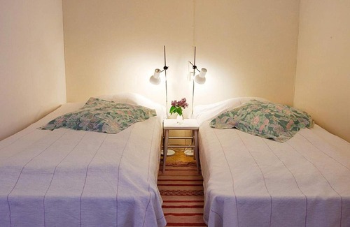 Gerlesborg House | Guest Rated 10/10: Family-Friendly Holiday Home in Hamburgsund