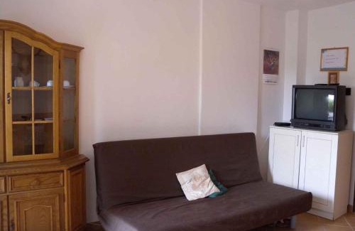 Balatonmariafurdo House | Comfortable Retreat in Balatonmariafürdo - 4 Star Rated