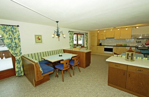 Kappl House | Inviting Holiday Home in Kappl with Terrace & Kitchen