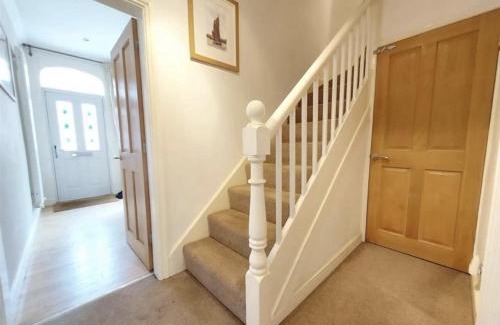Kidderminster House | Family-Friendly Holiday Home in Kidderminster, Rated 8.3/10