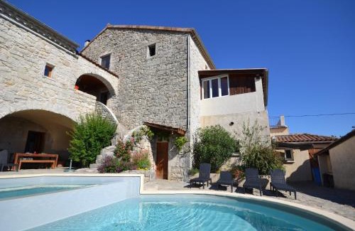 Lanas House | Holiday Home in Lanas near Ardèche Gorges, cleaning included
